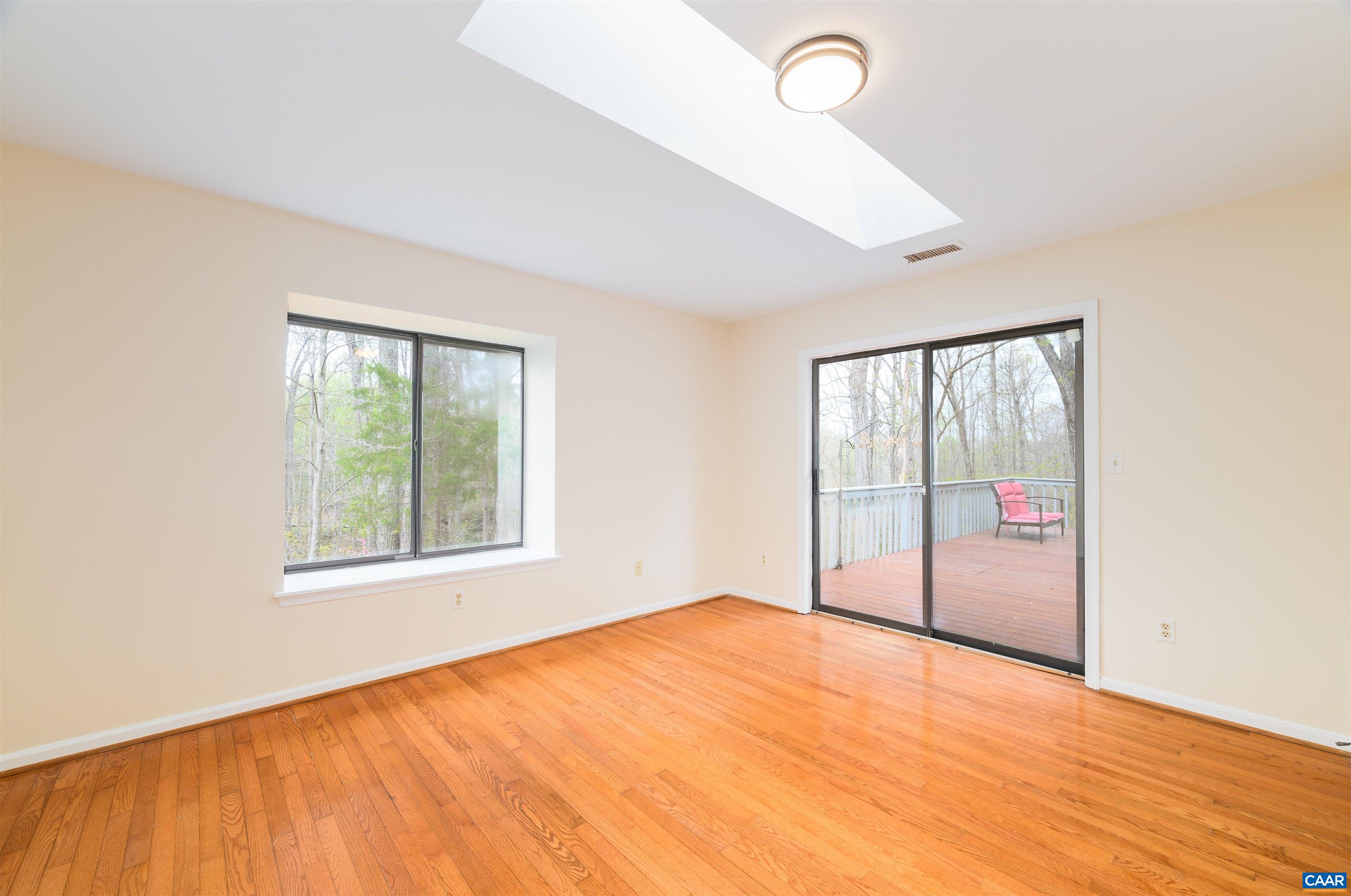 1745 STONEY CREEK DR