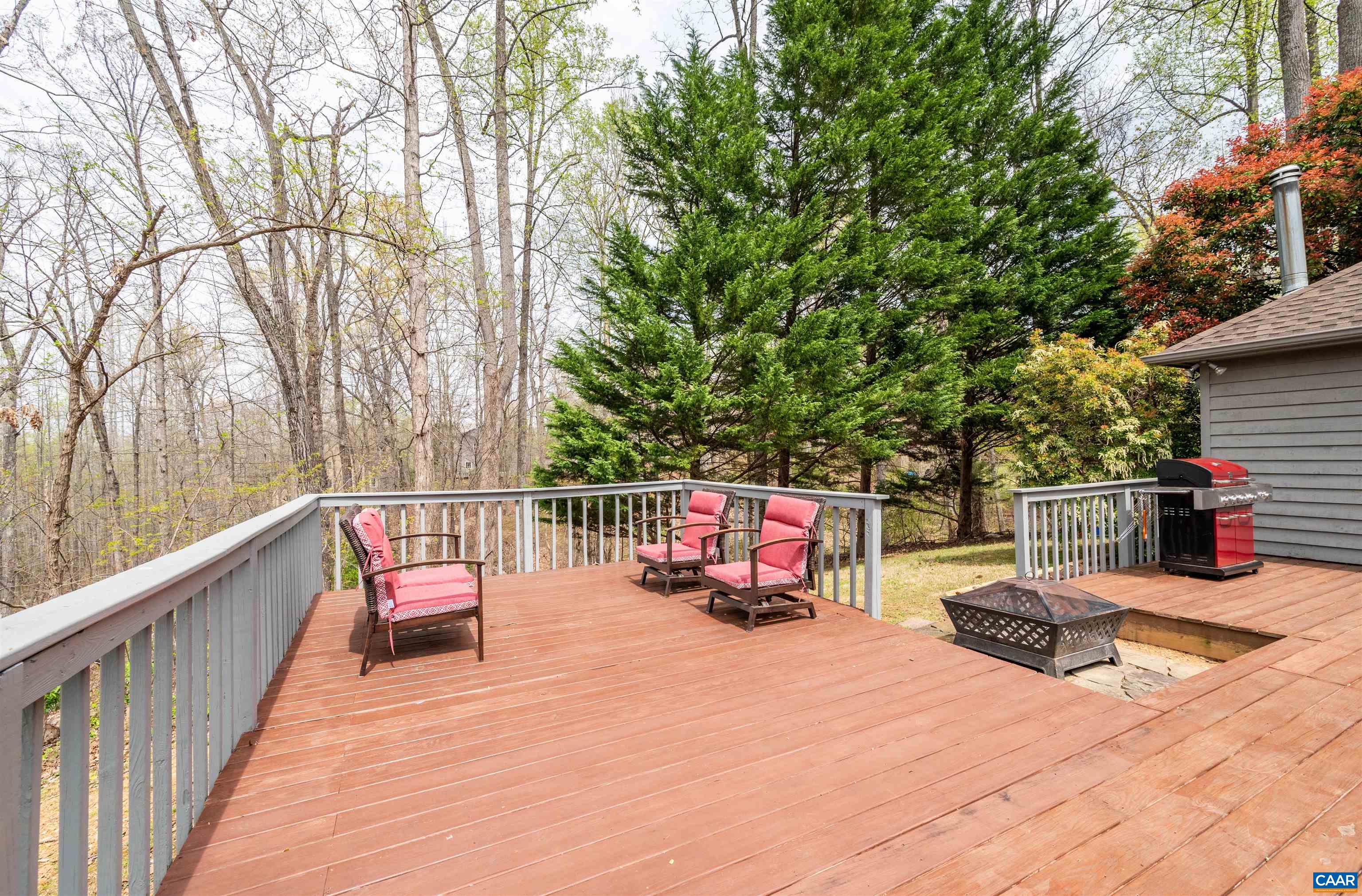 1745 STONEY CREEK DR