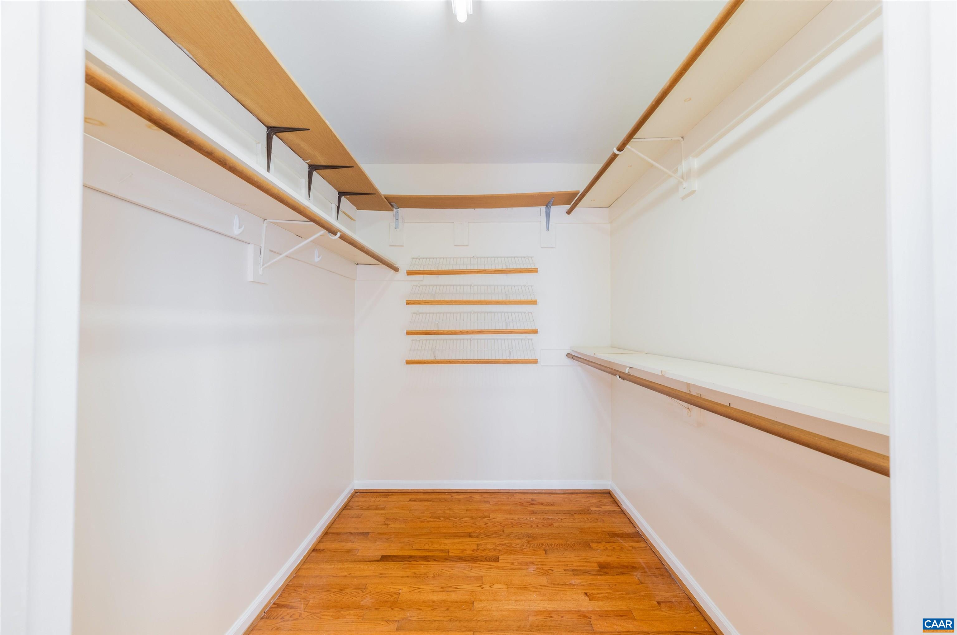 1745 STONEY CREEK DR