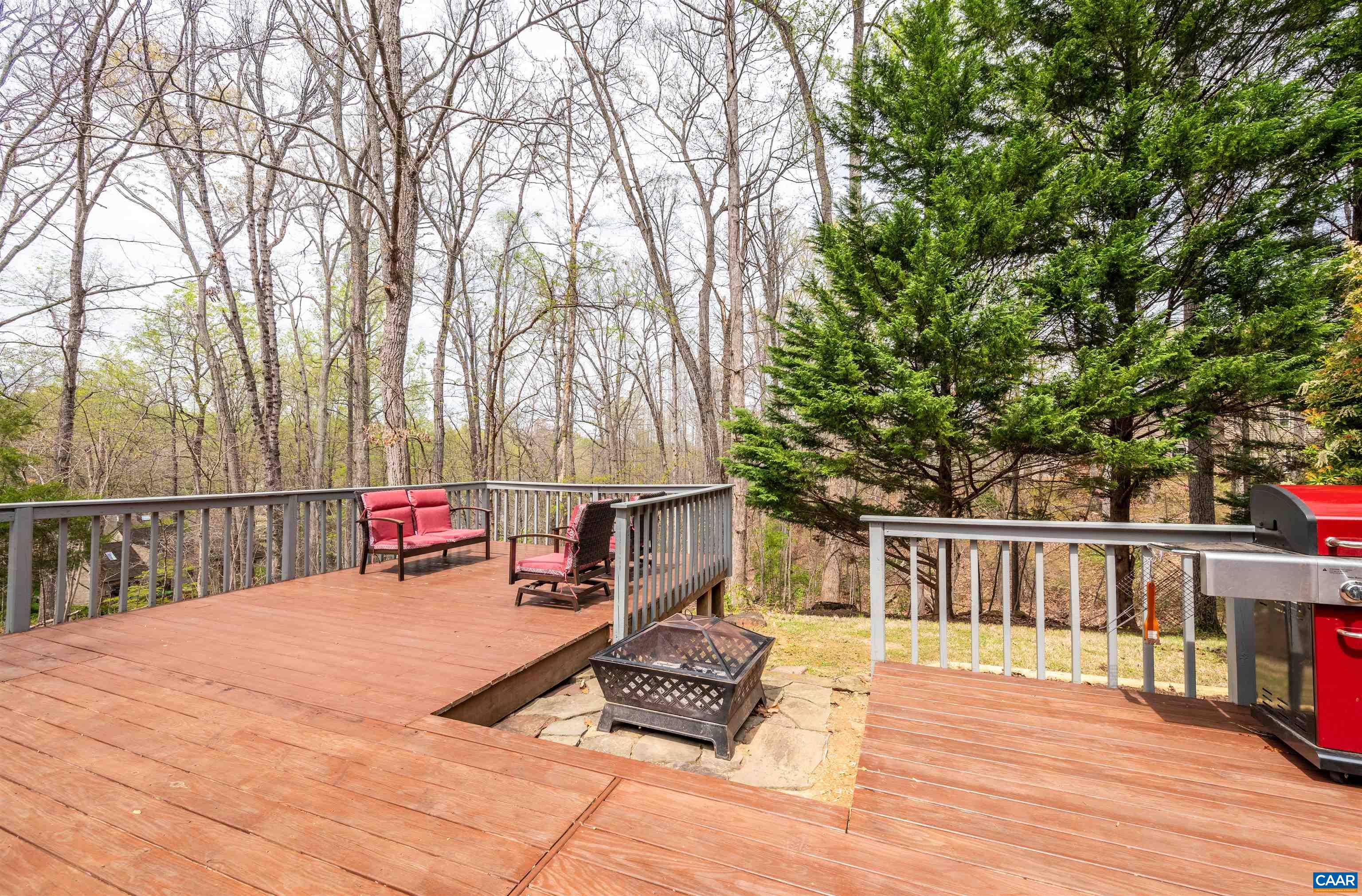 1745 STONEY CREEK DR