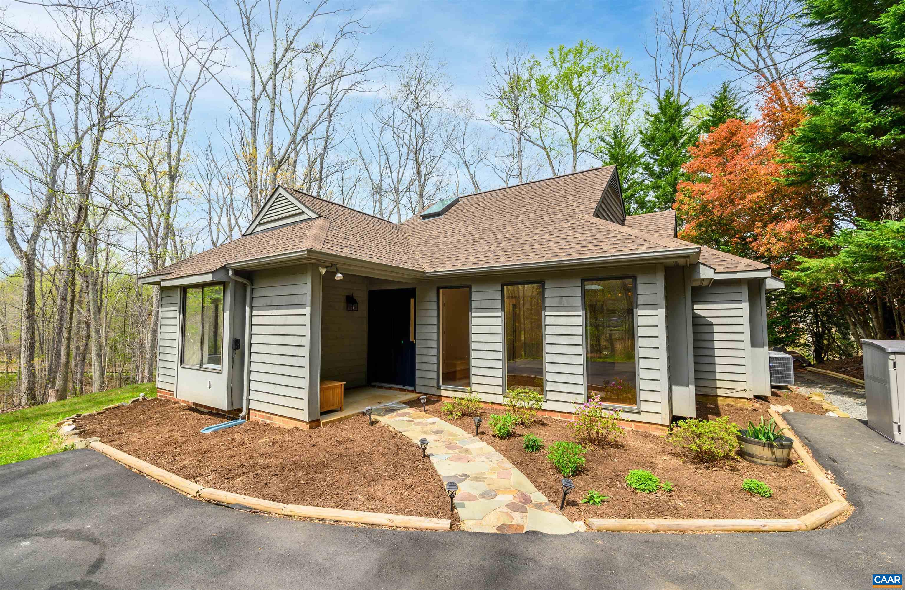 1745 STONEY CREEK DR