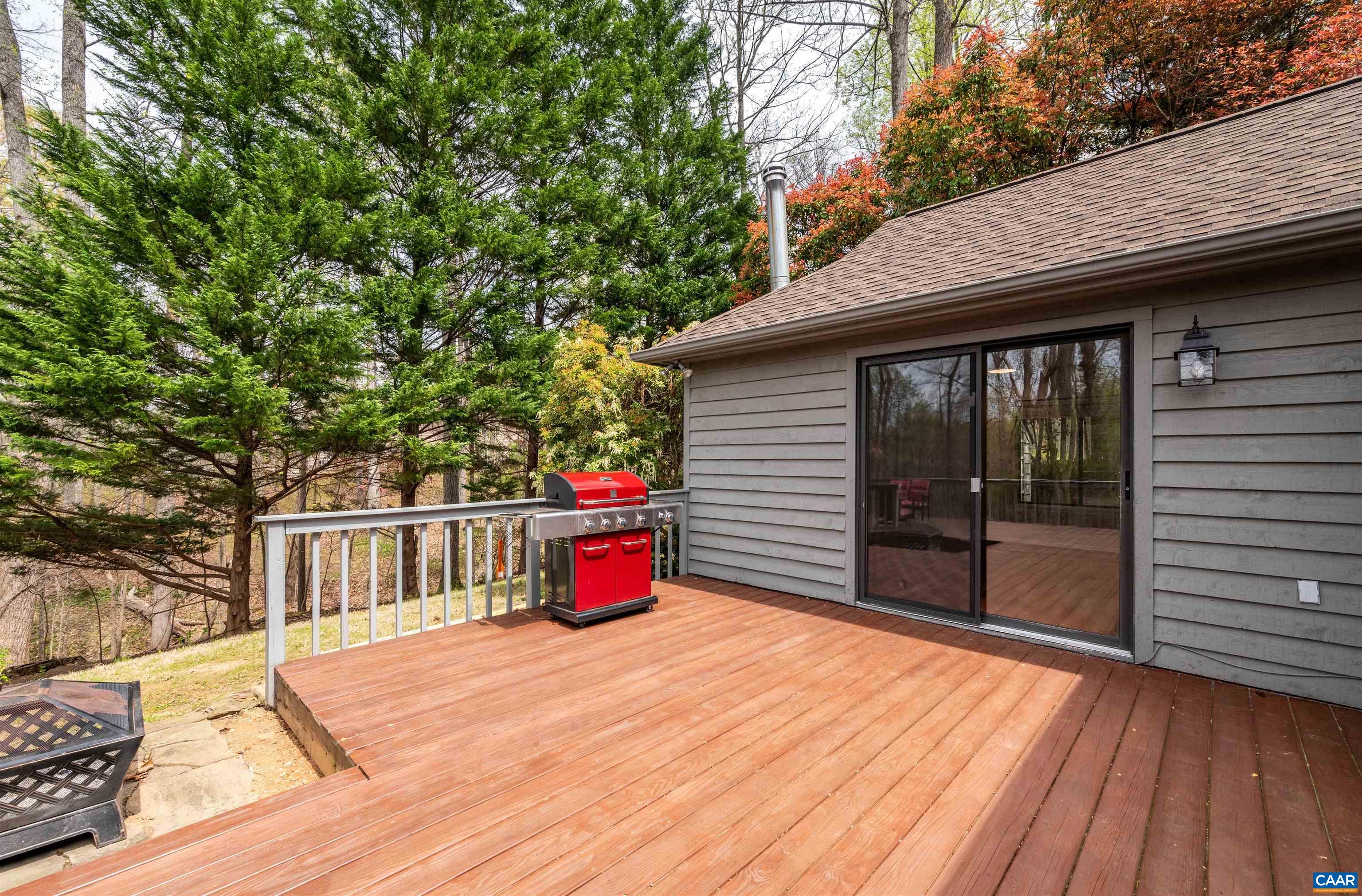 1745 STONEY CREEK DR