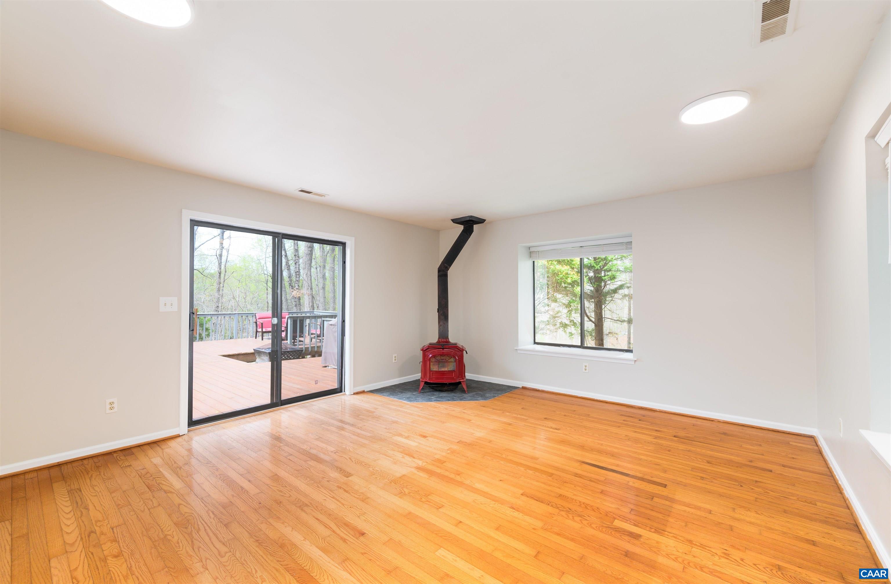 1745 STONEY CREEK DR