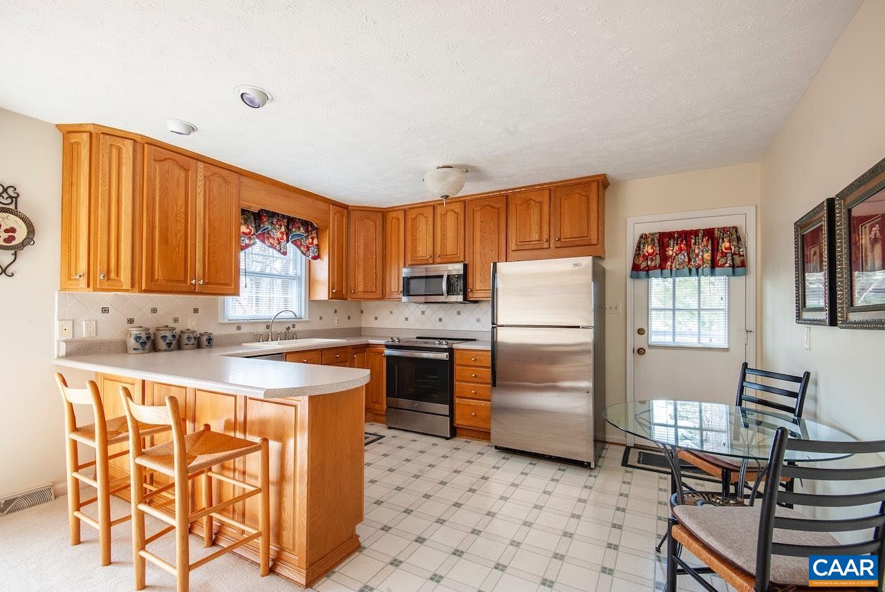 14872 THOMAS NELSON HWY