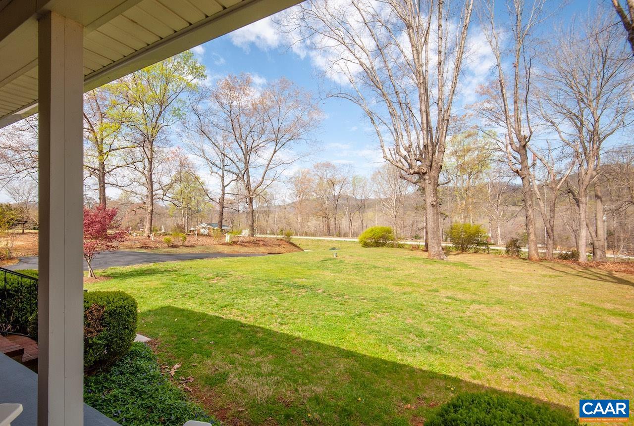 14872 THOMAS NELSON HWY