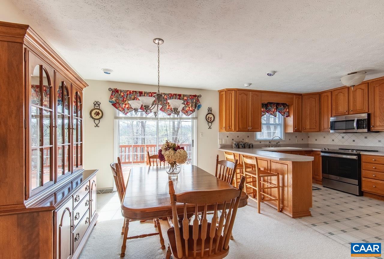 14872 THOMAS NELSON HWY
