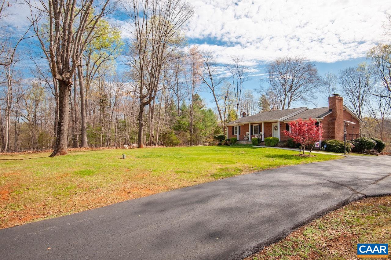 14872 THOMAS NELSON HWY