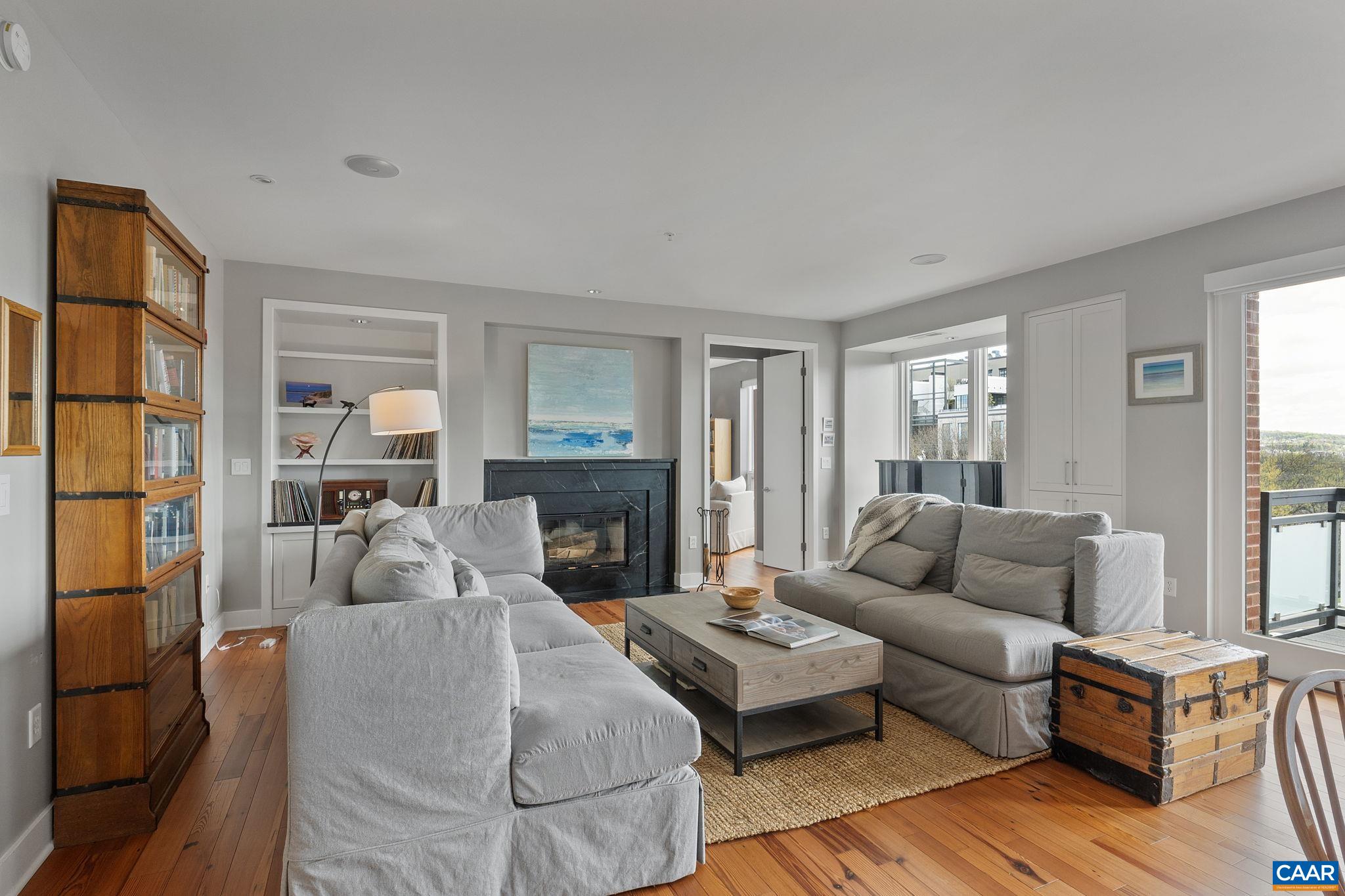 200 GARRETT ST Unit: 612