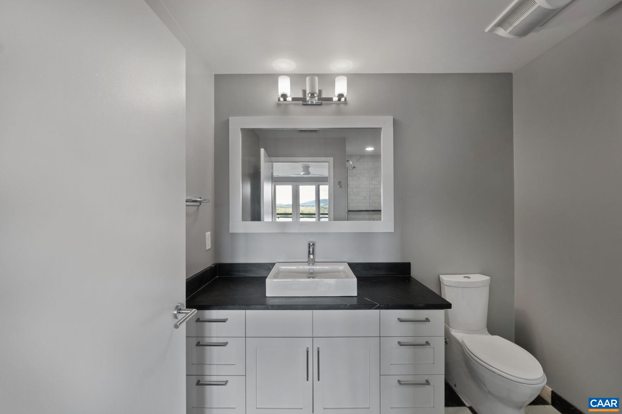 200 GARRETT ST Unit: 612