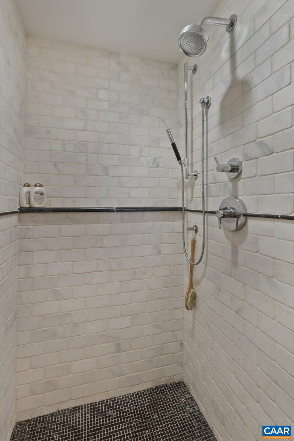 200 GARRETT ST Unit: 612