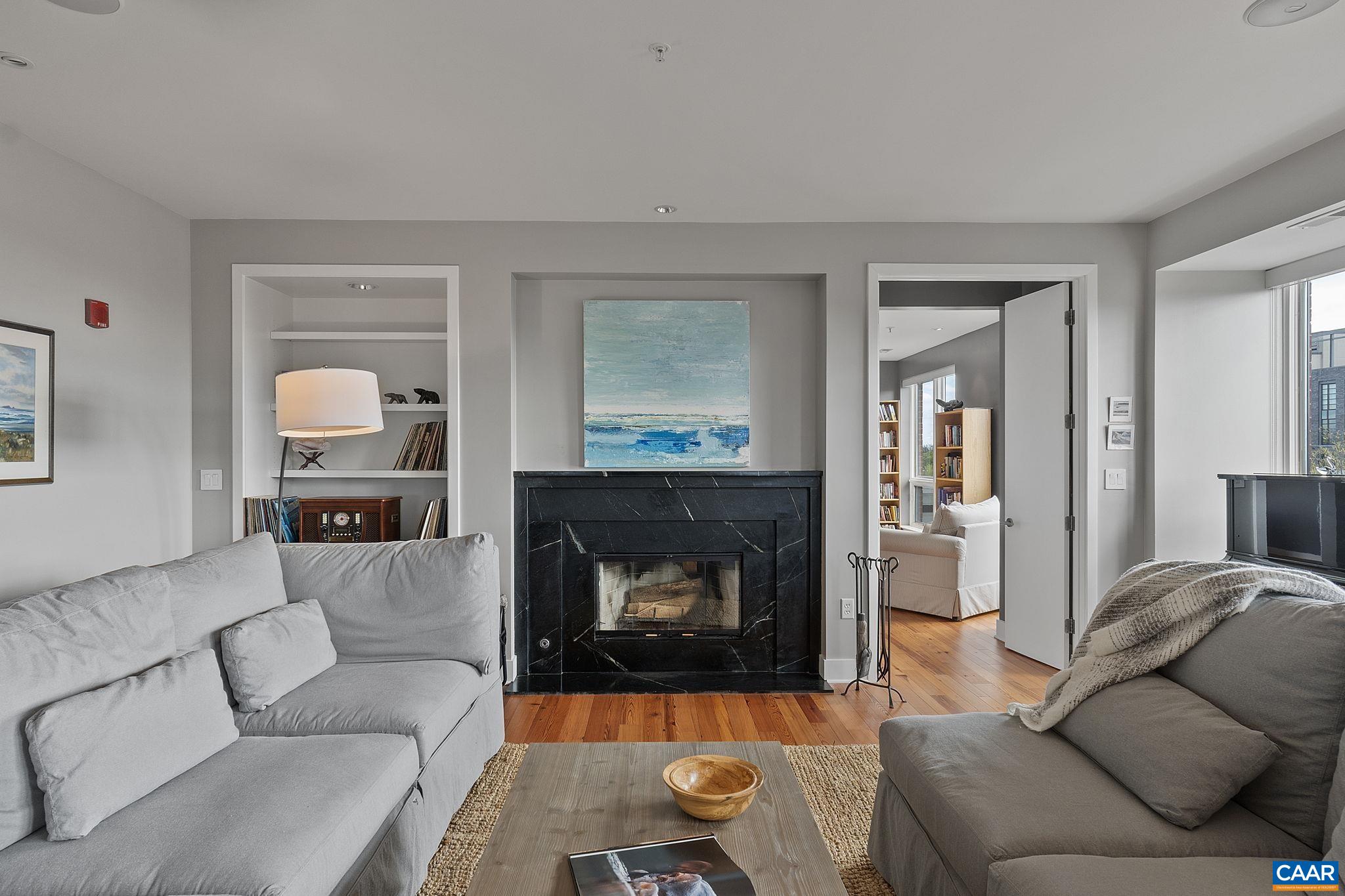 200 GARRETT ST Unit: 612