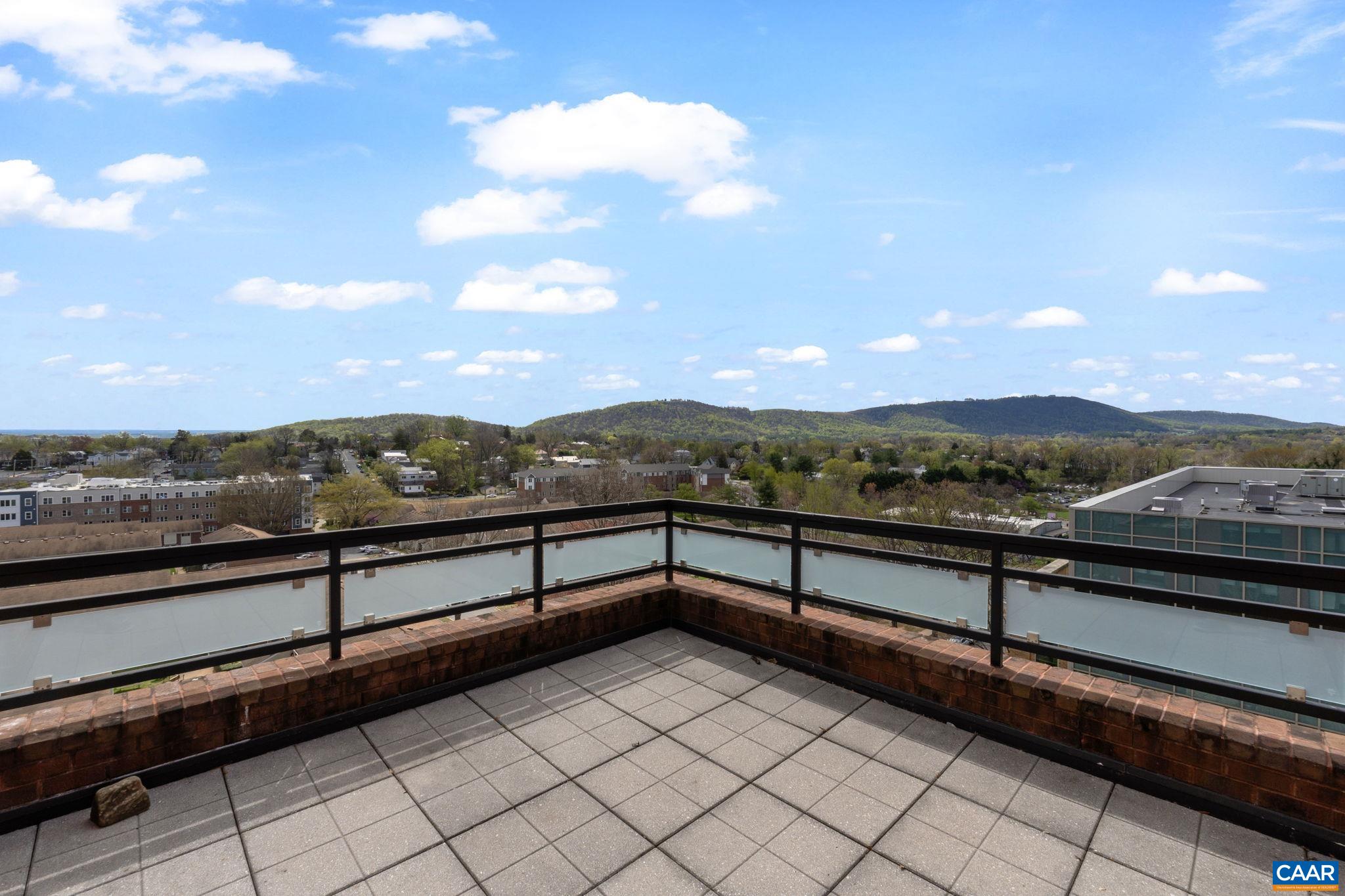 200 GARRETT ST Unit: 612