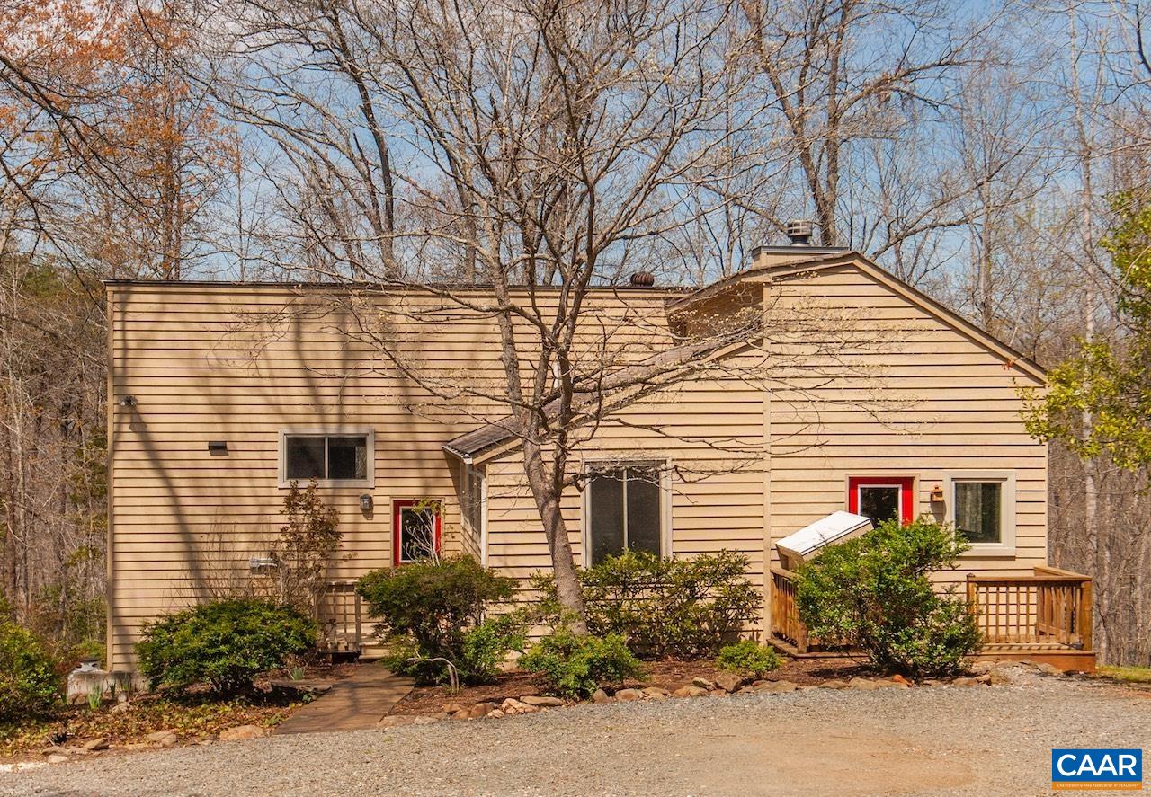 294 THREE FORK LN