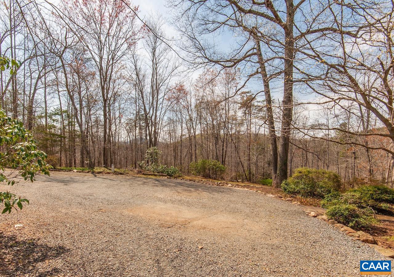 294 THREE FORK LN
