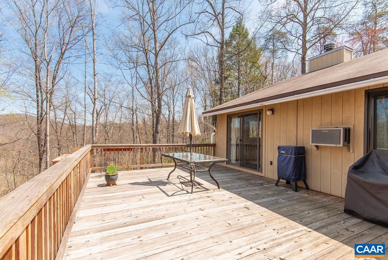 294 THREE FORK LN