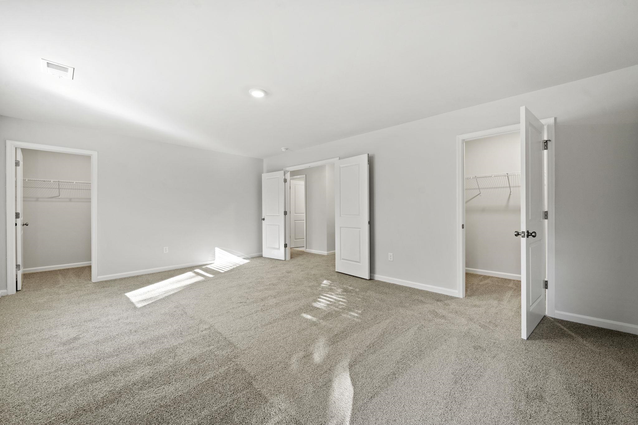 105 ROLLING RIDGE CT