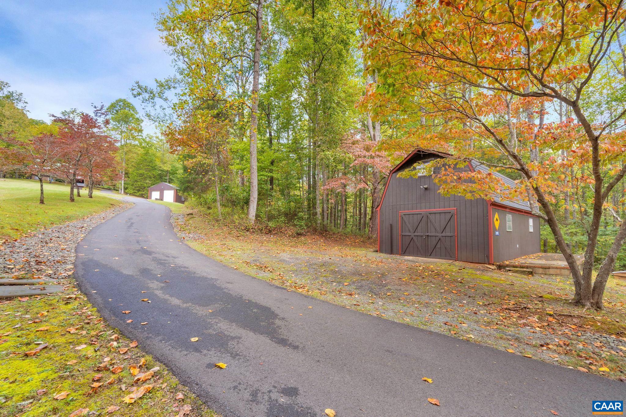 46 SPIRIT RIDGE LN