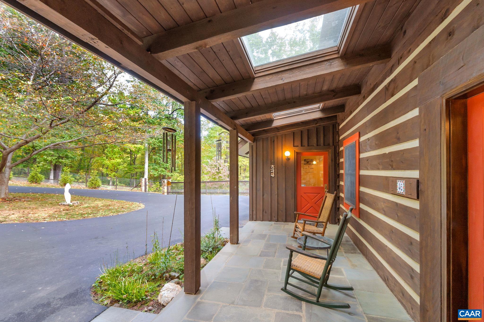 46 SPIRIT RIDGE LN