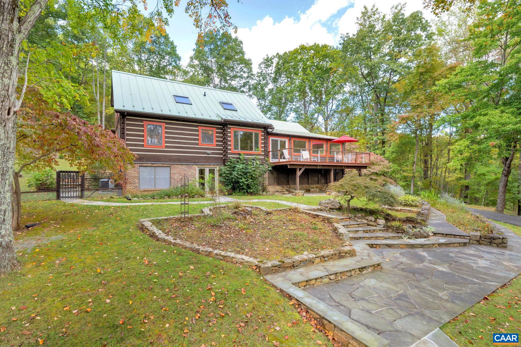 46 SPIRIT RIDGE LN