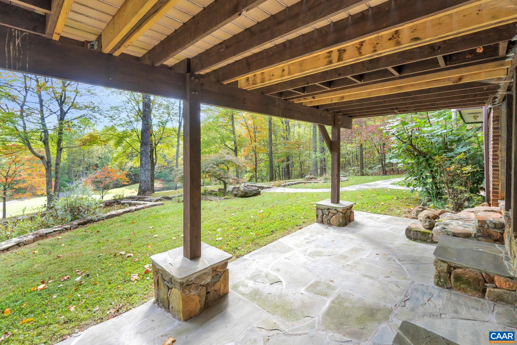 46 SPIRIT RIDGE LN