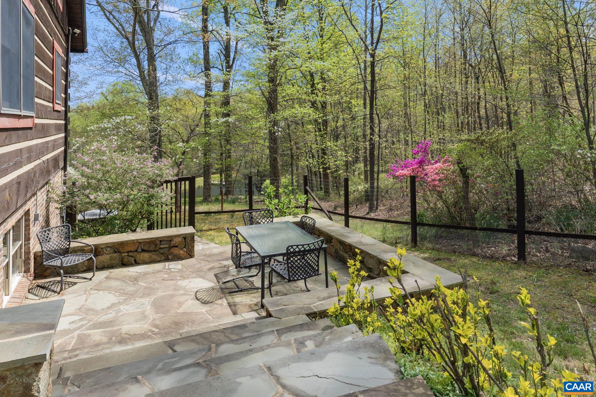 46 SPIRIT RIDGE LN