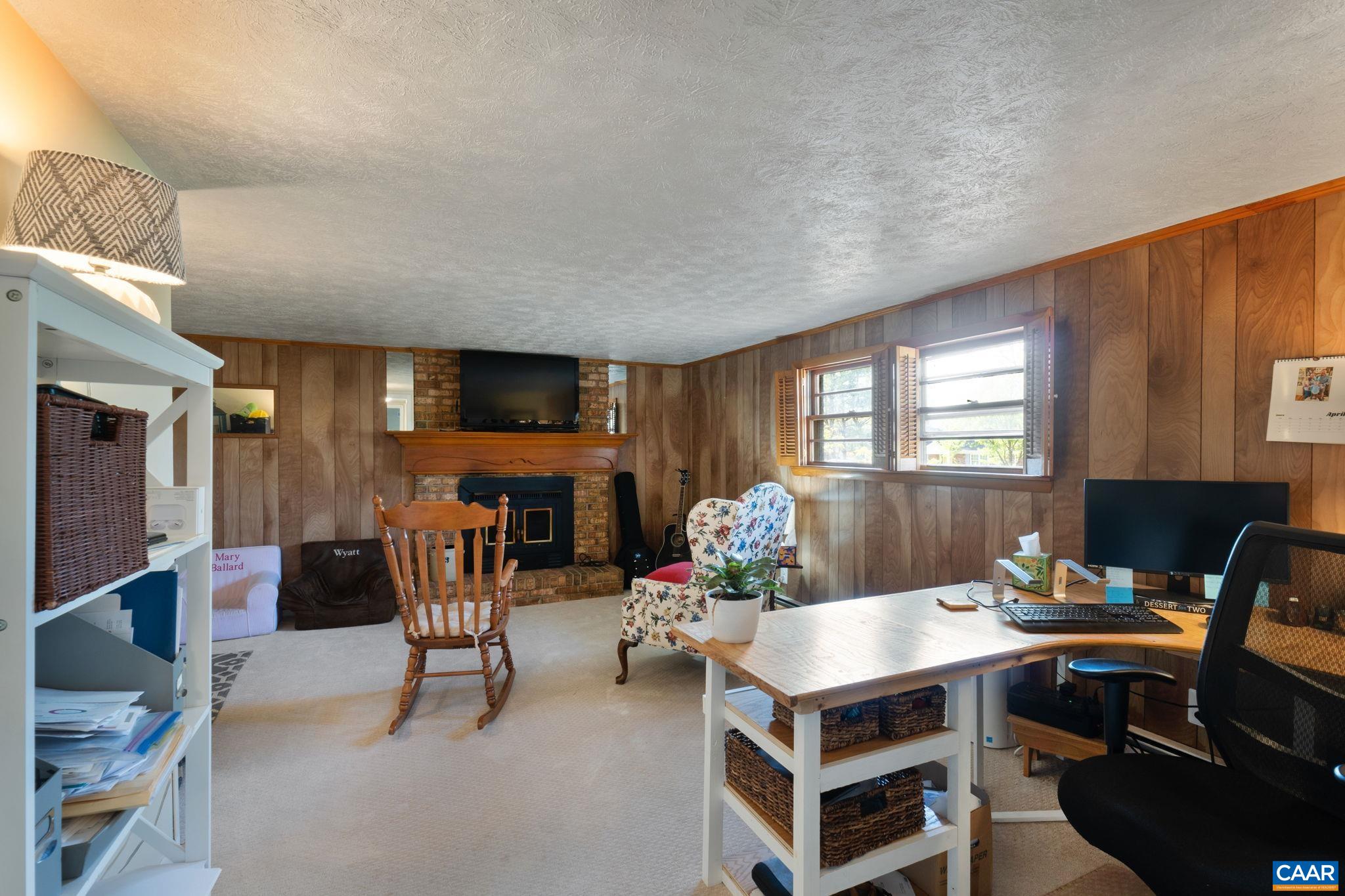 2316 DAVIS RD