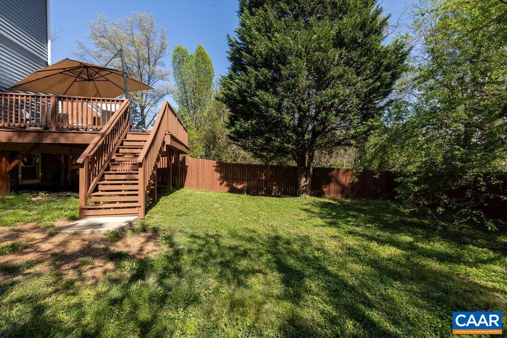 1016 CHERRY AVE