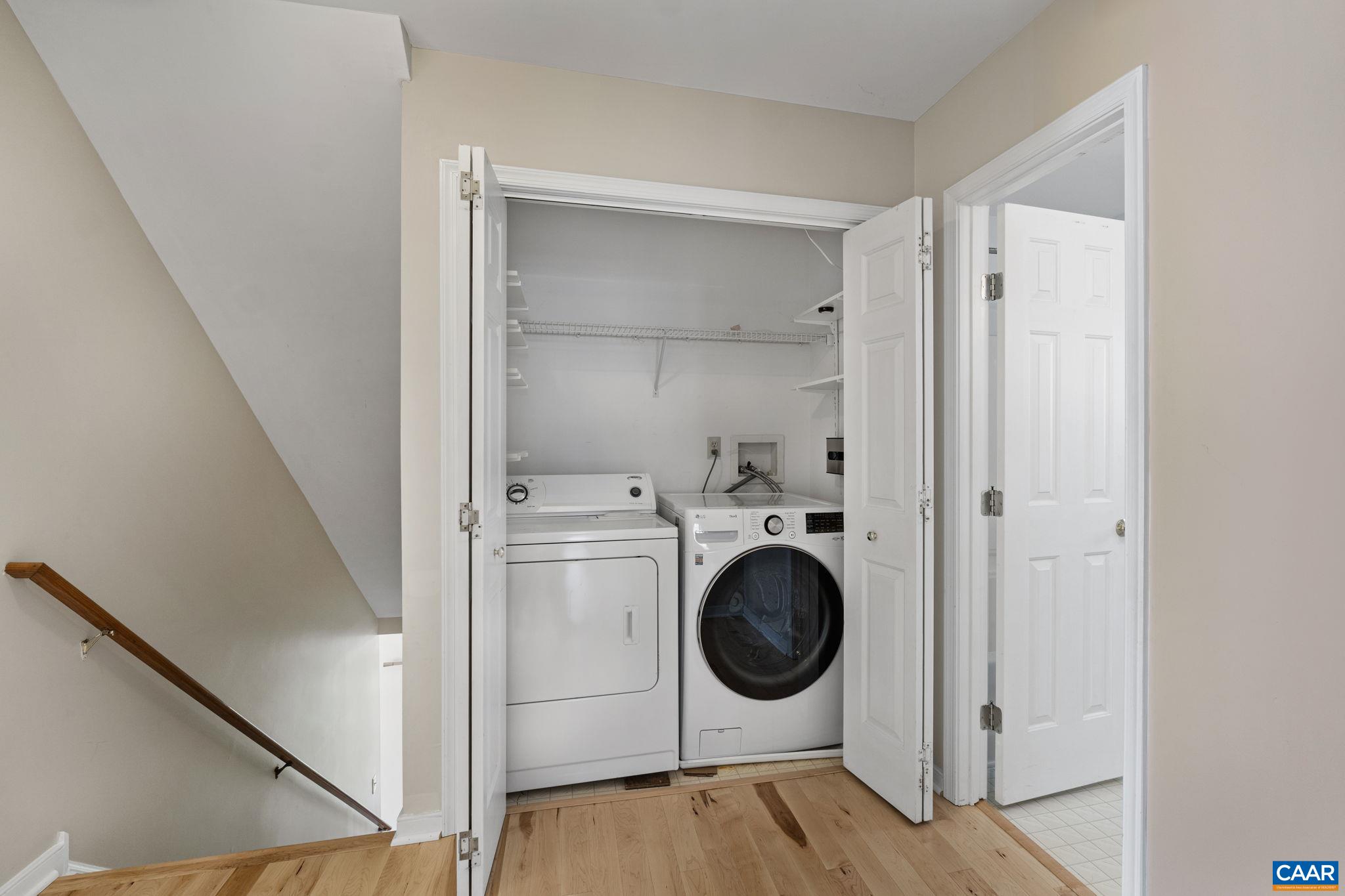 983 LAUREL GLN