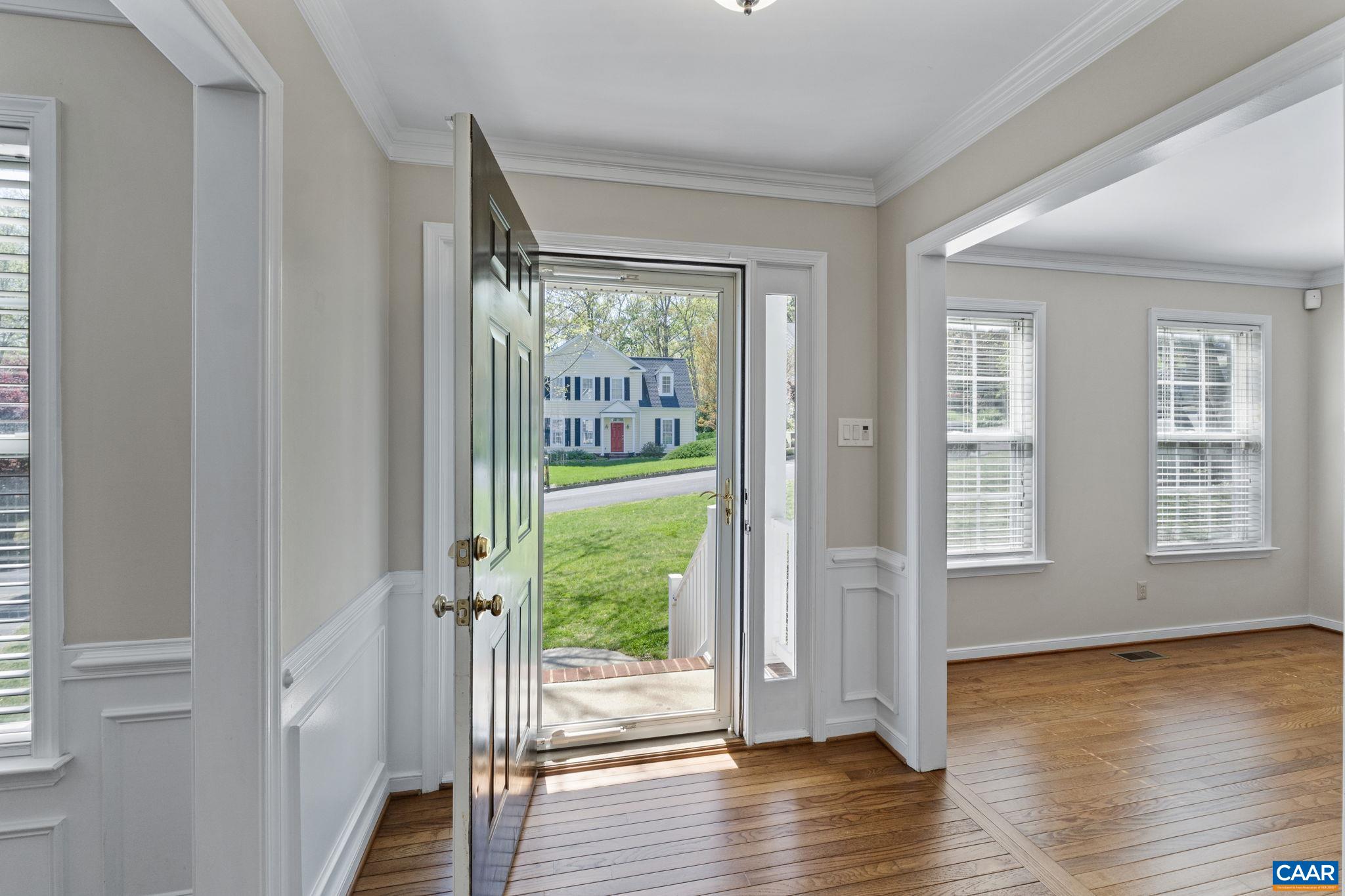 983 LAUREL GLN