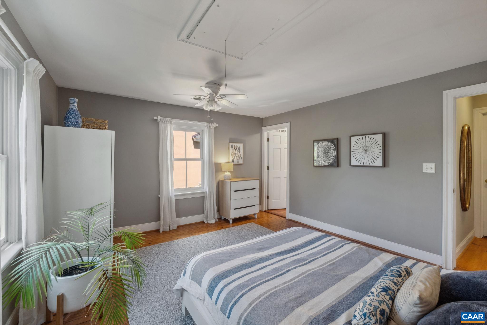 502 LEXINGTON AVE