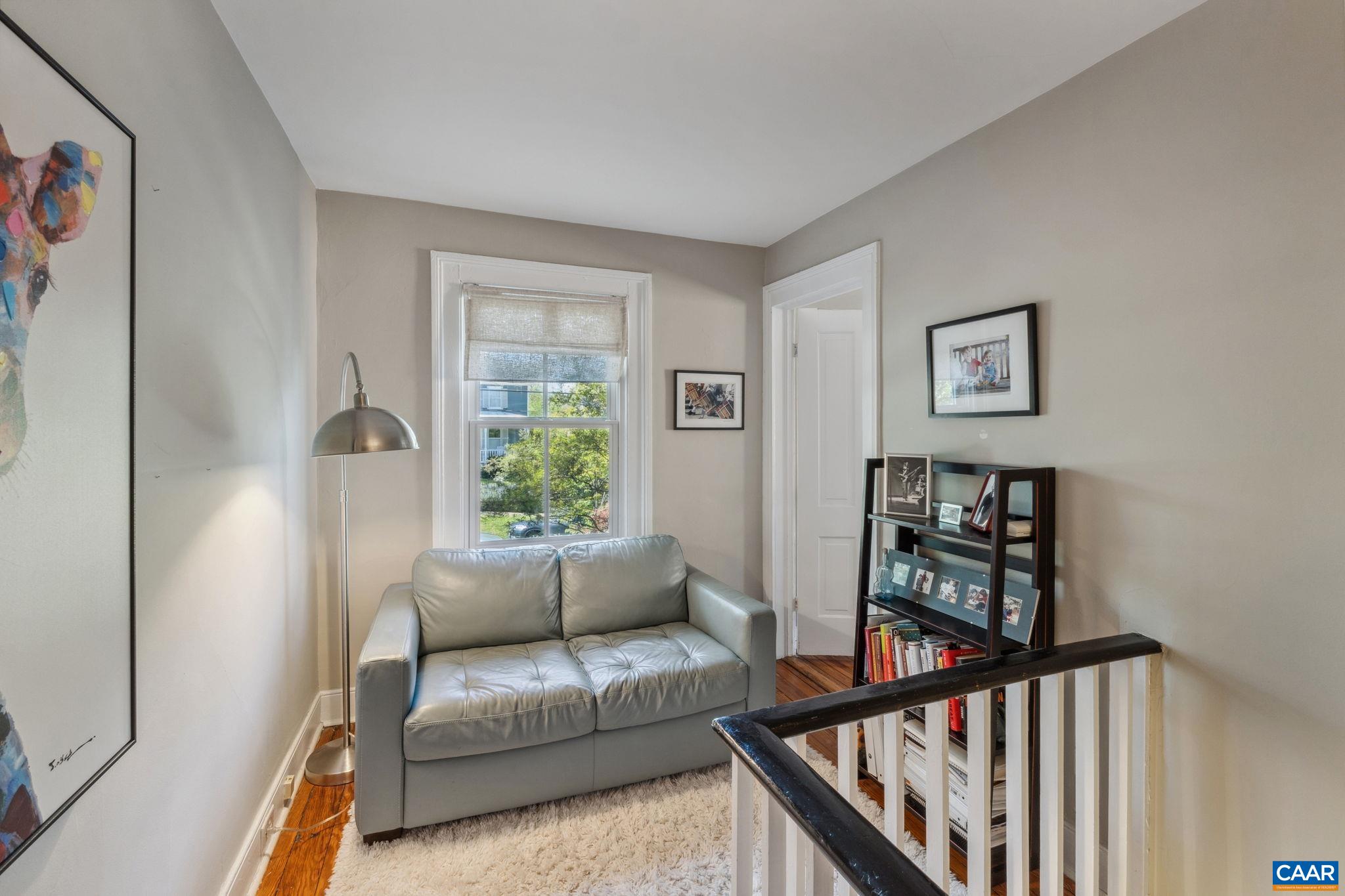 502 LEXINGTON AVE