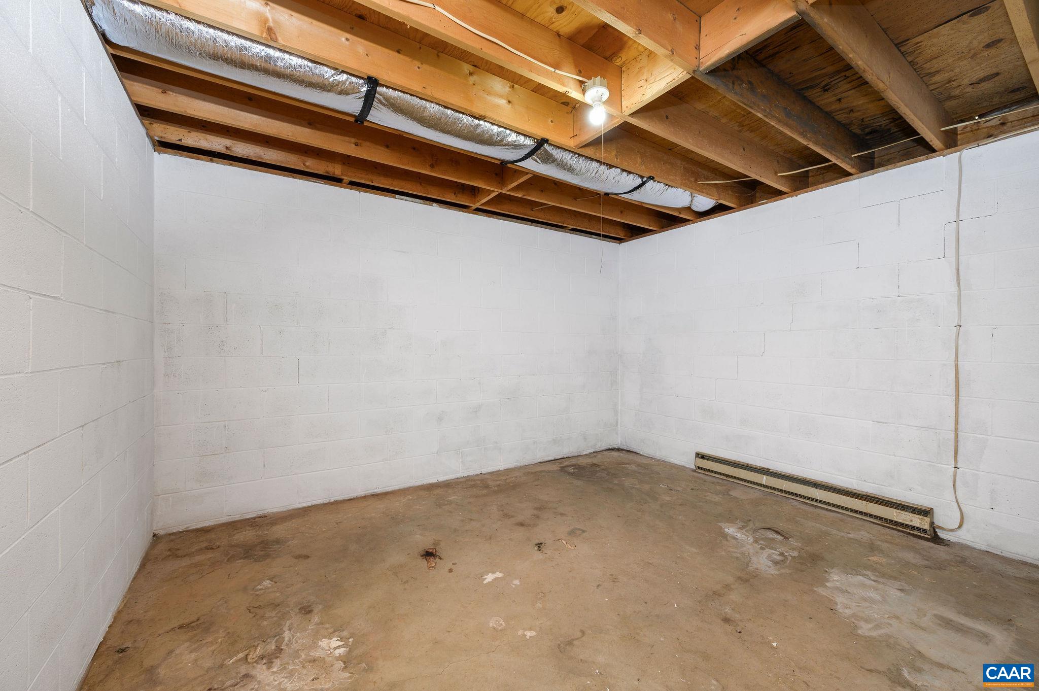 47 REVA LN