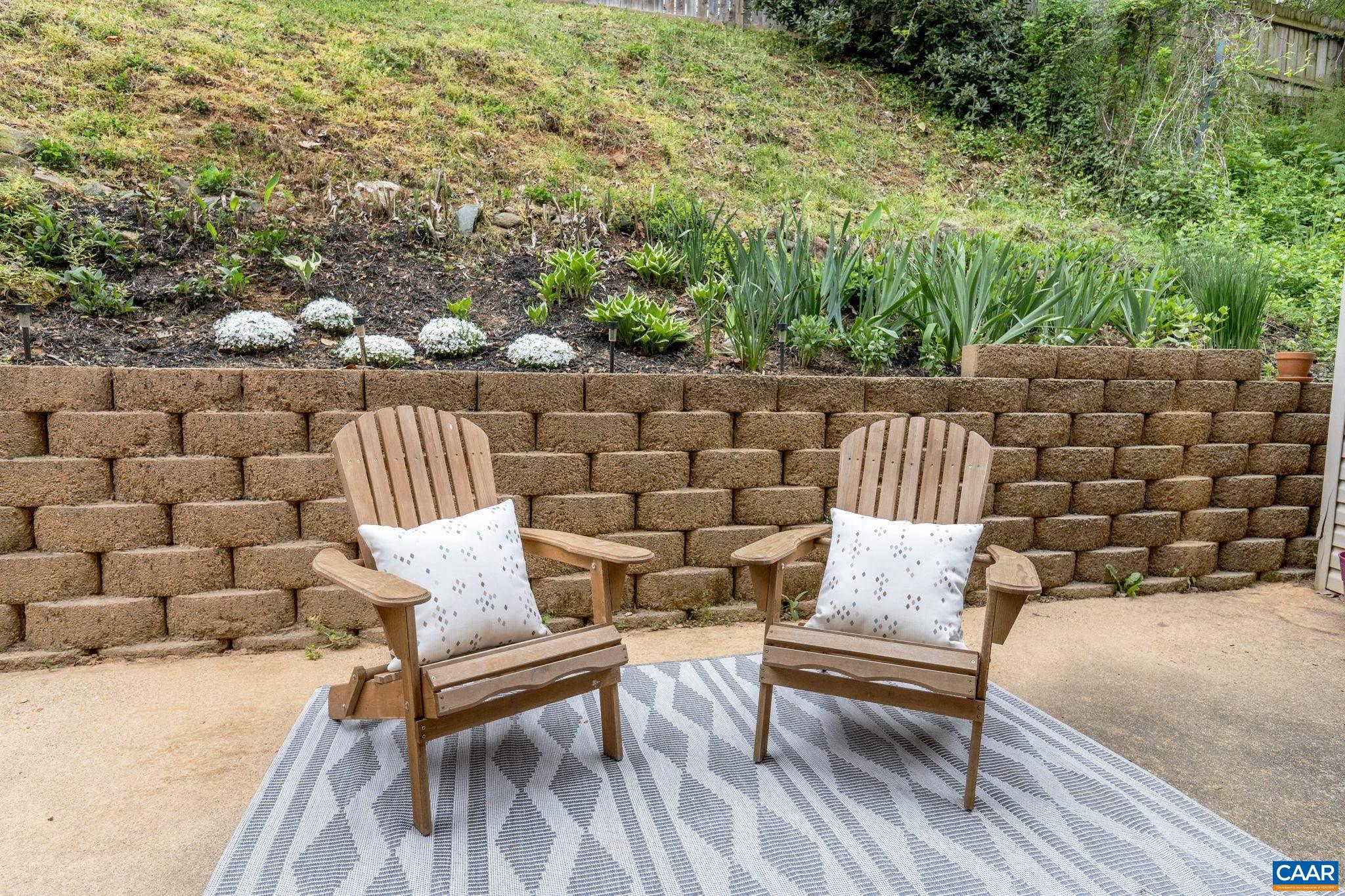 115 LODGE CREEK CIR