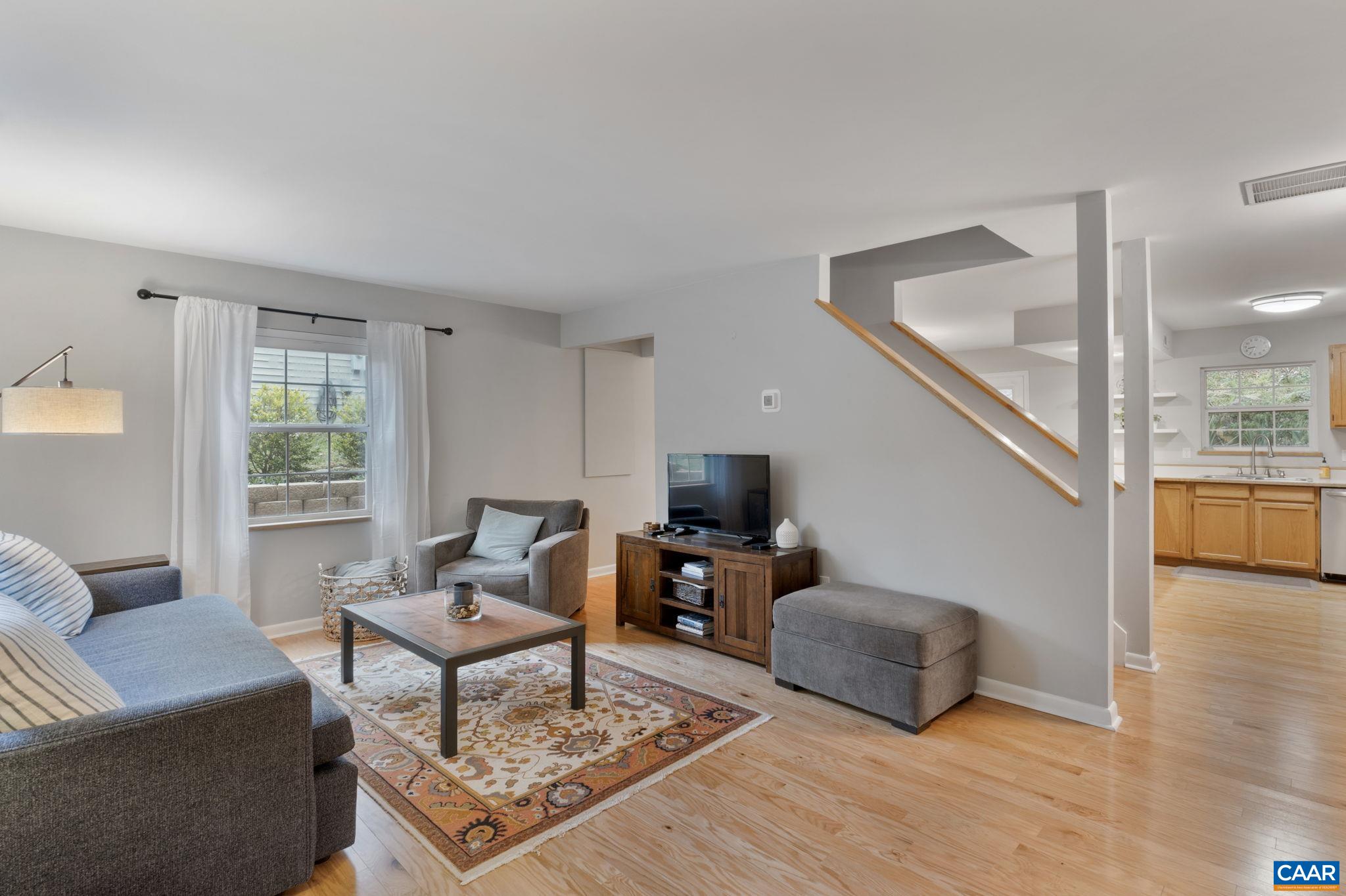 115 LODGE CREEK CIR