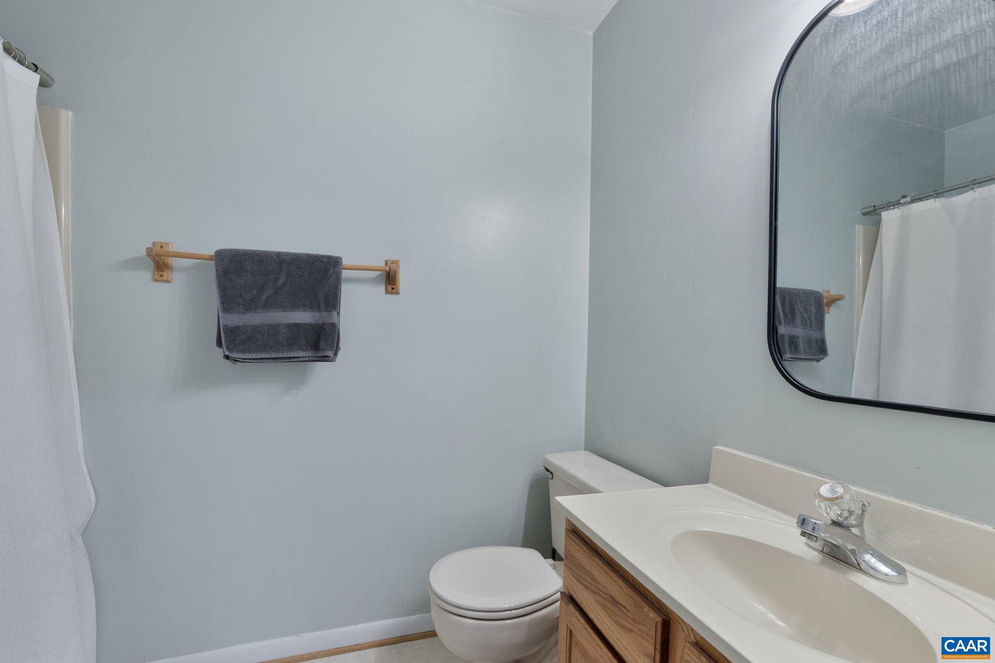 115 LODGE CREEK CIR