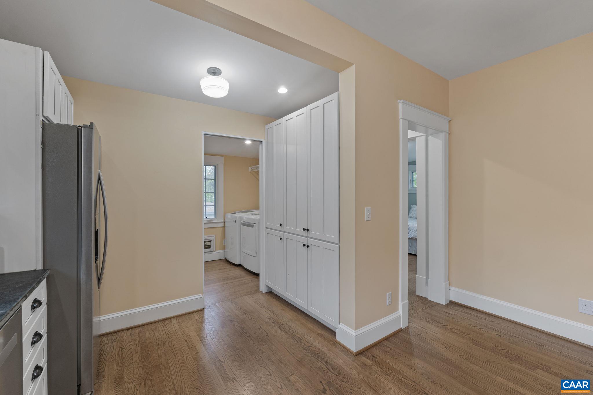 208 LITTLE GRAVES ST