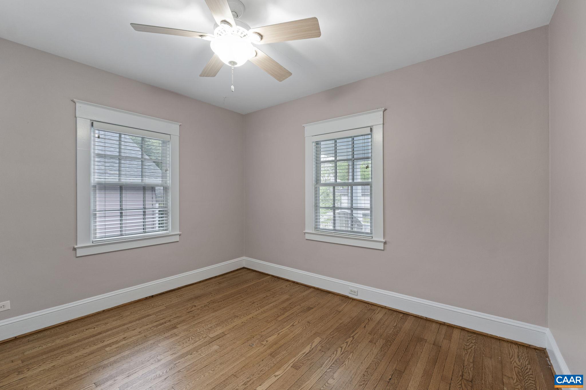 208 LITTLE GRAVES ST