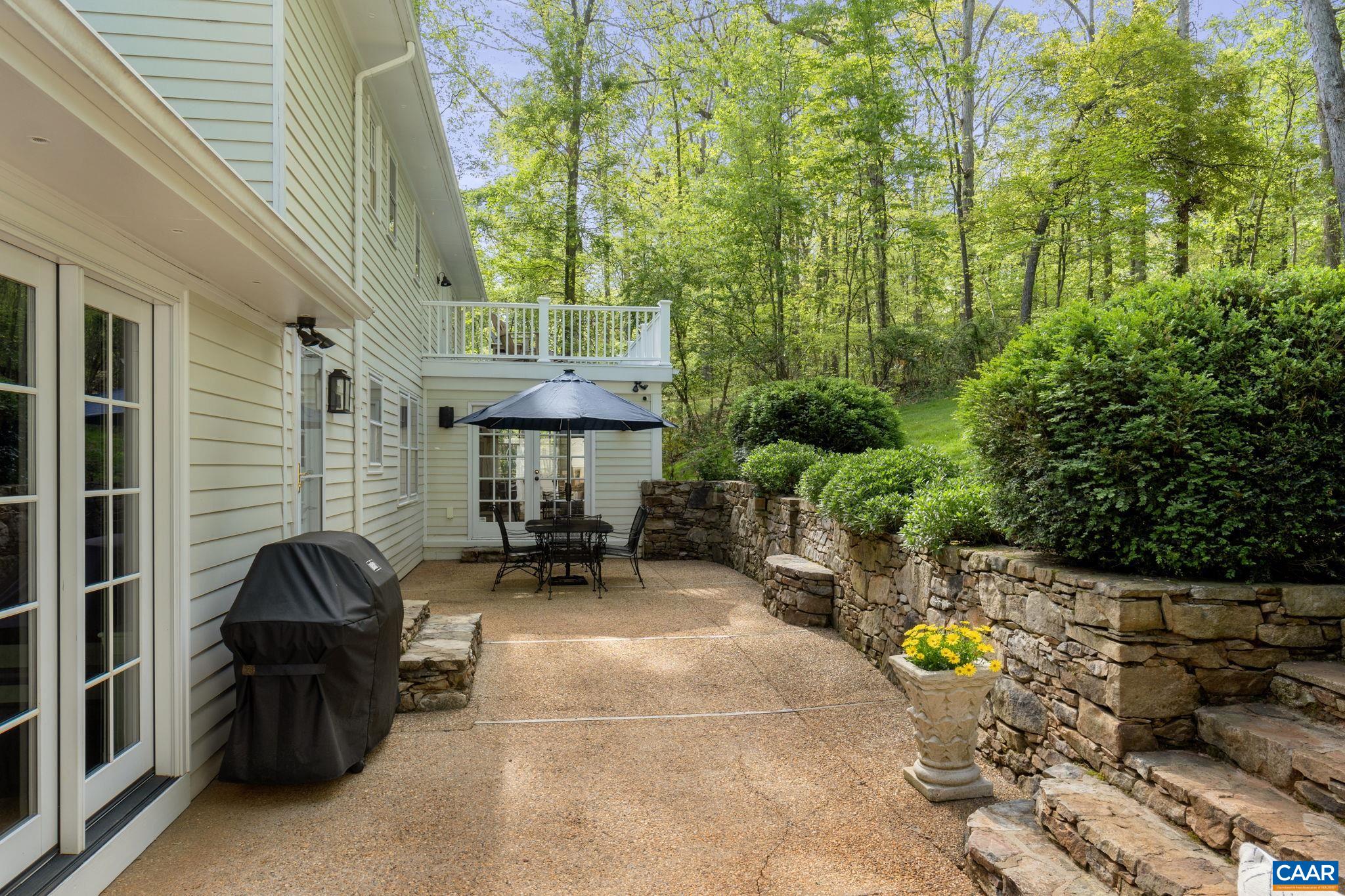 888 TANGLEWOOD RD