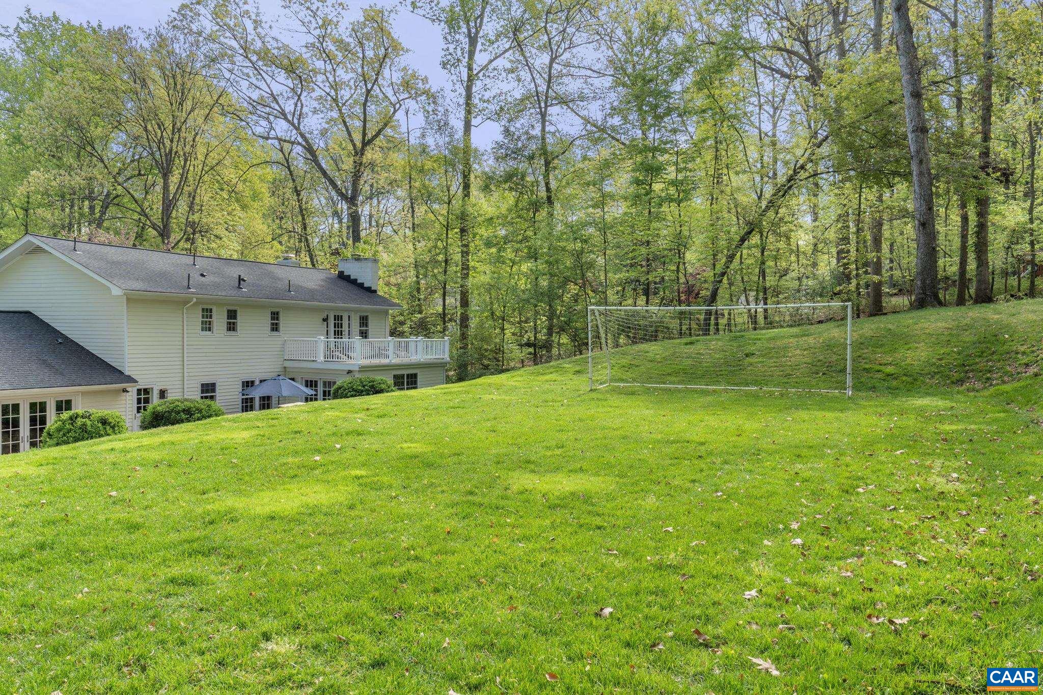 888 TANGLEWOOD RD