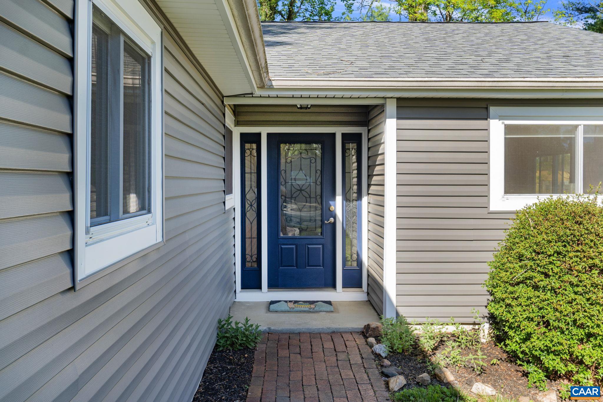 1495 LAKE FOREST DR
