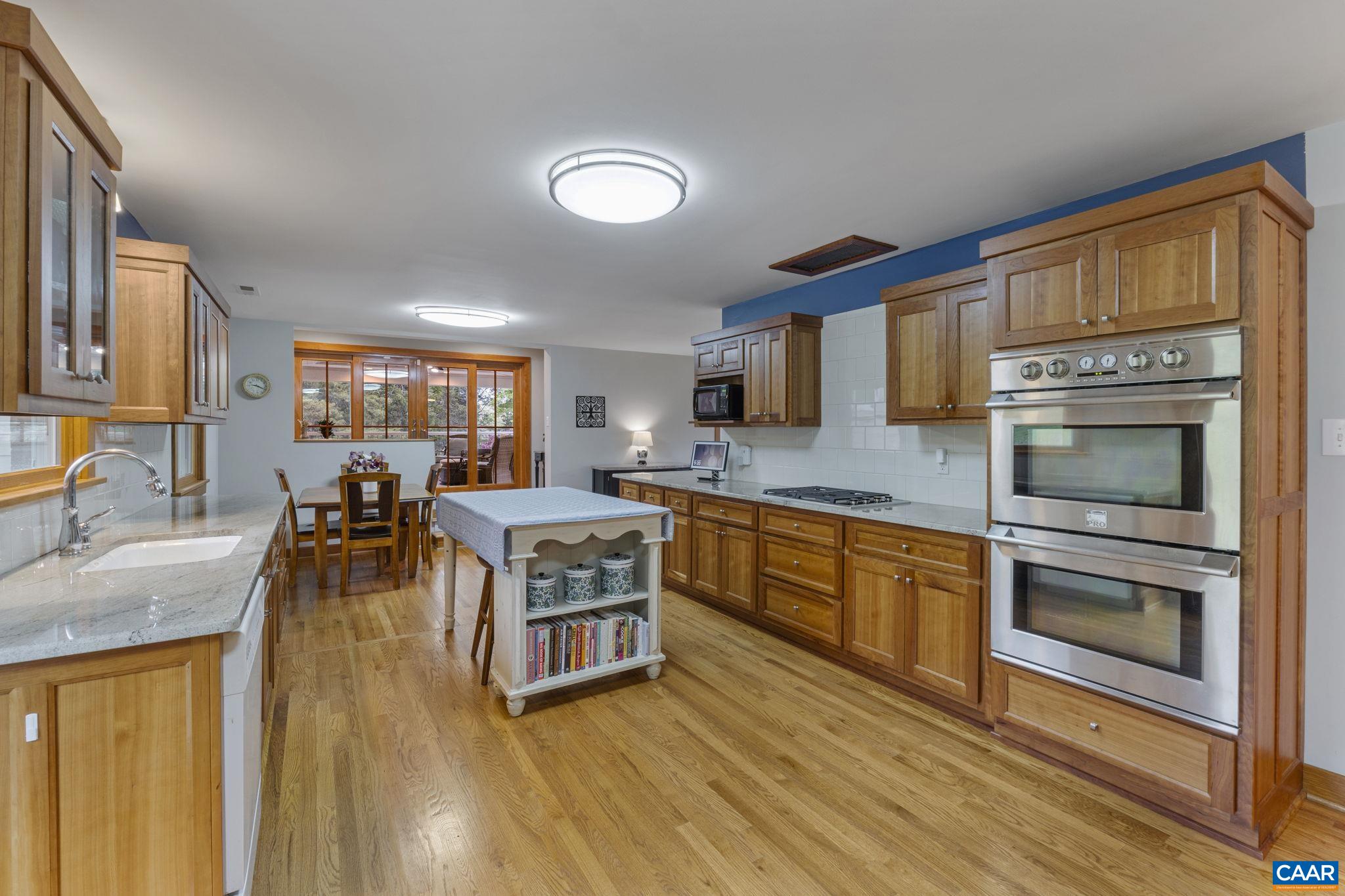 500 DEBENHAM CT