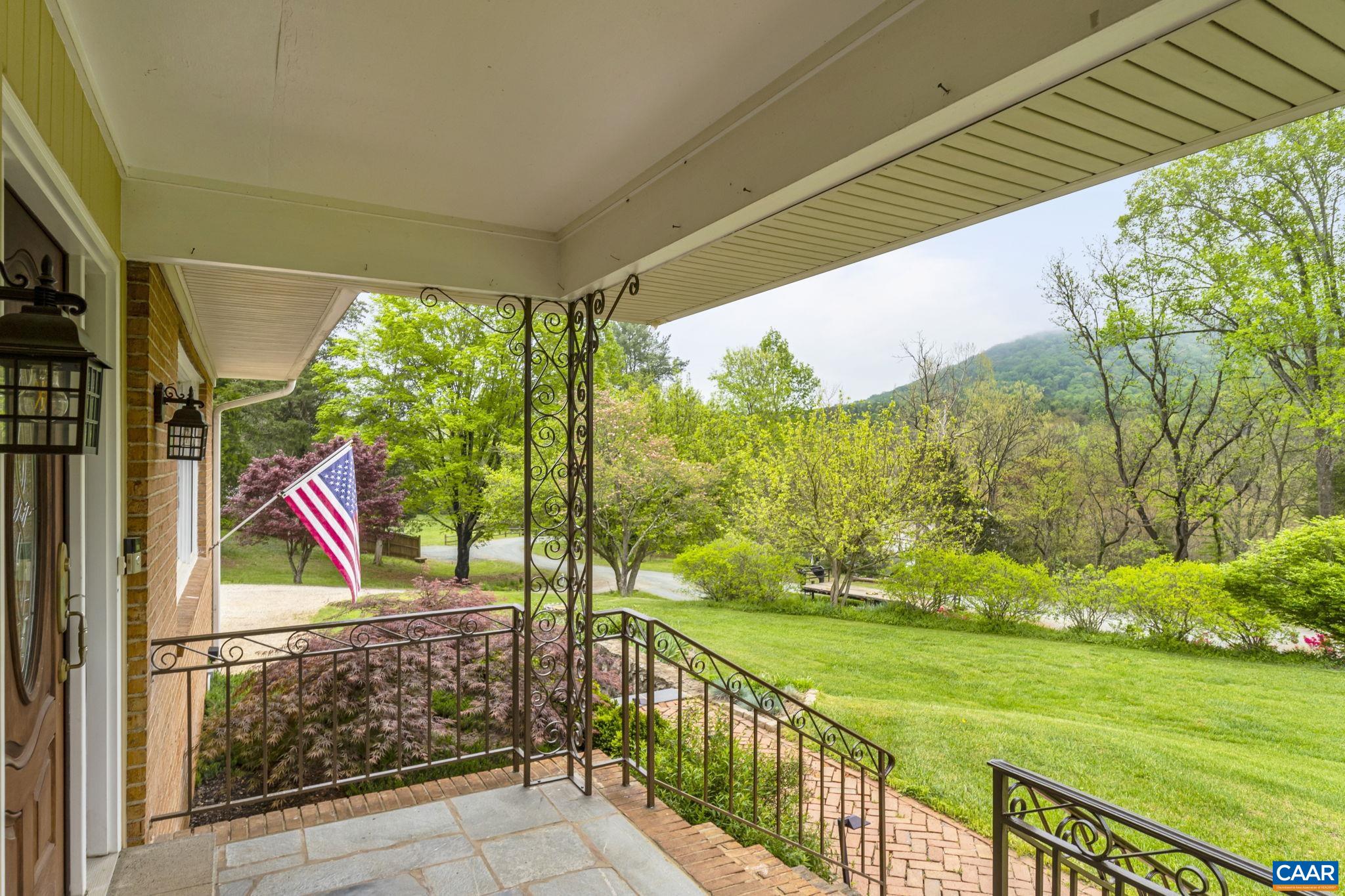 500 DEBENHAM CT