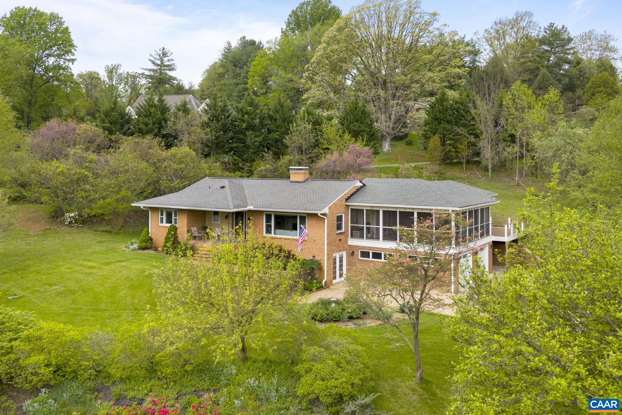 500 DEBENHAM CT