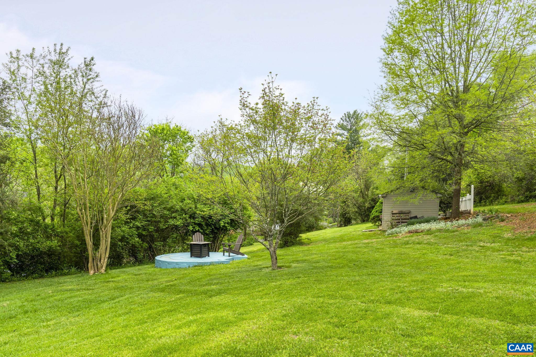 500 DEBENHAM CT
