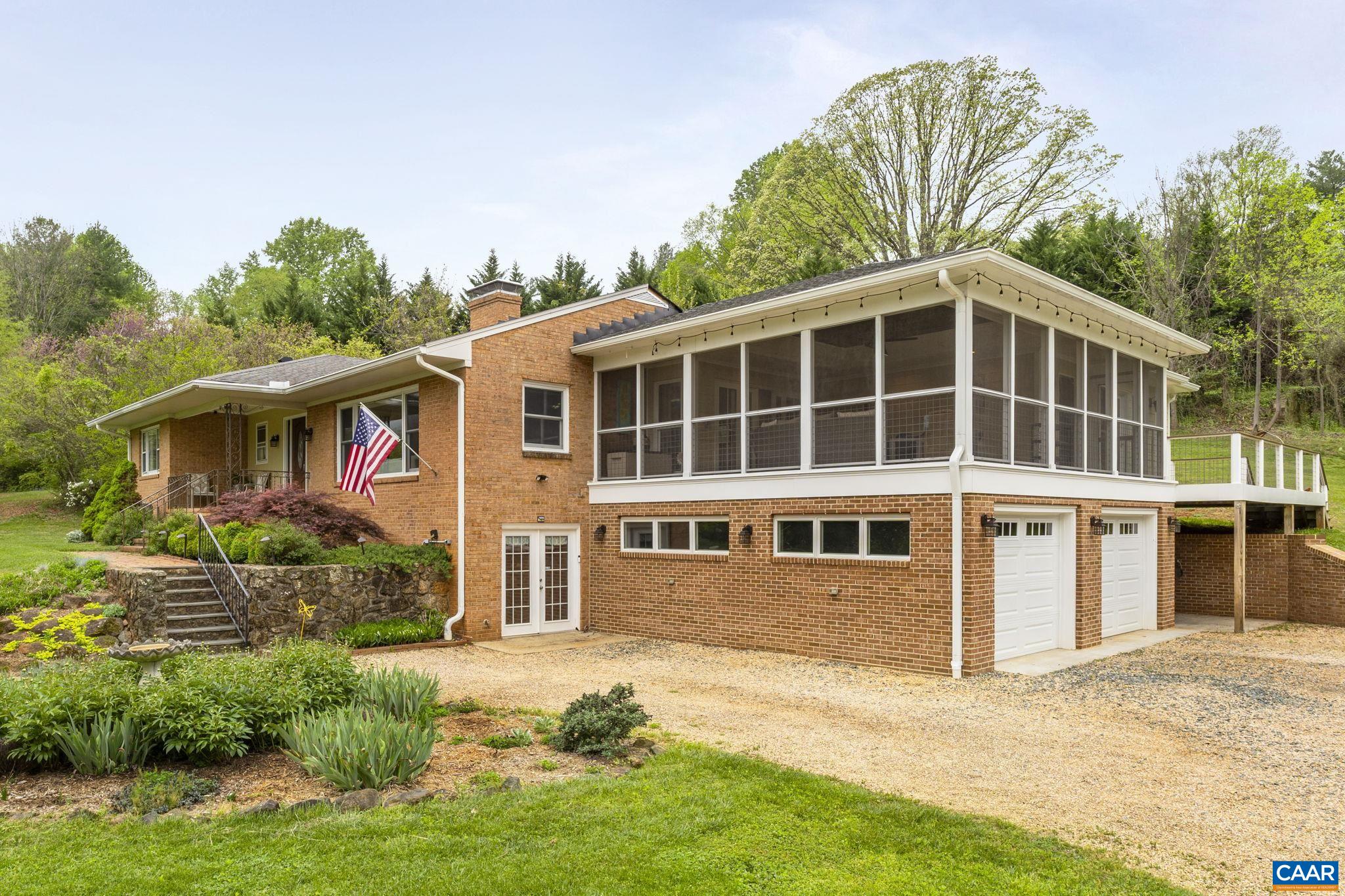 500 DEBENHAM CT