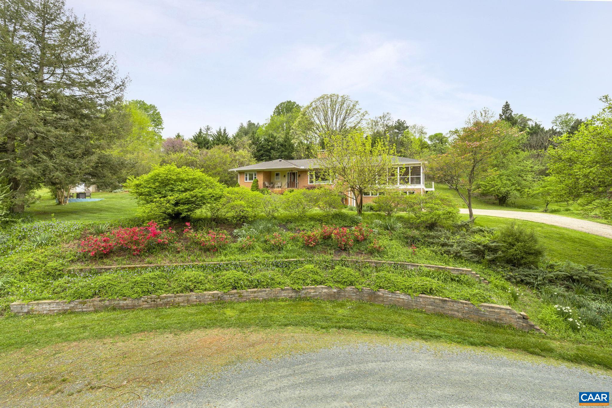500 DEBENHAM CT