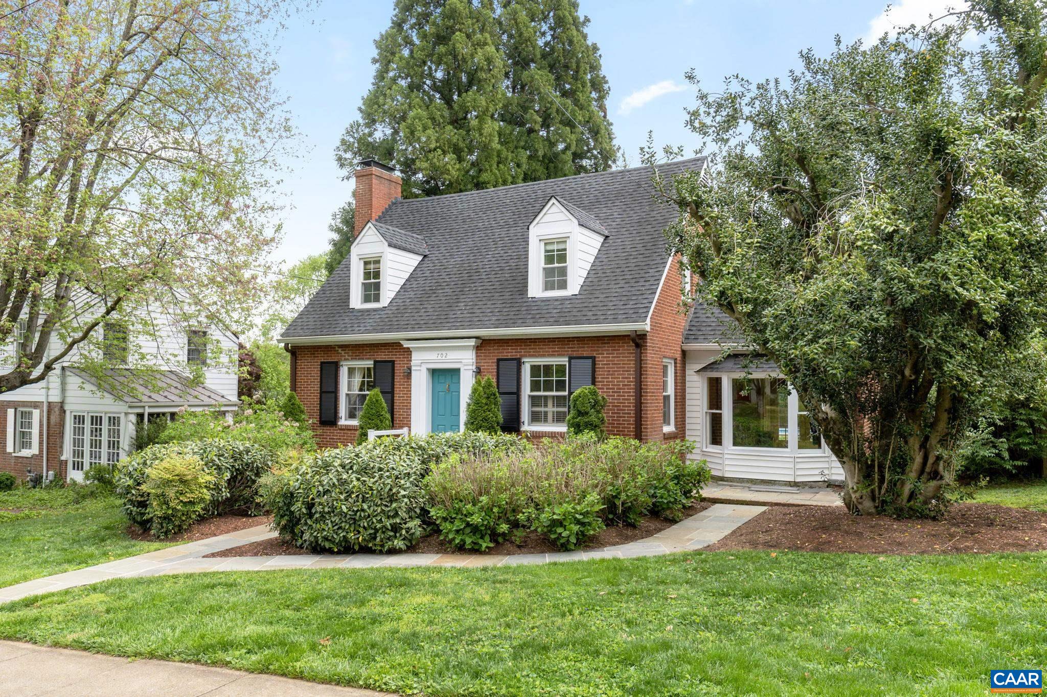 702 EVERGREEN AVE