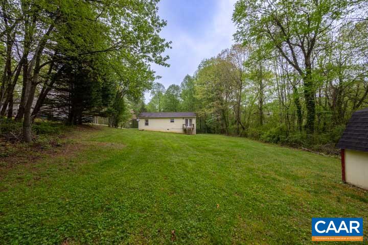 506 WOOD DR