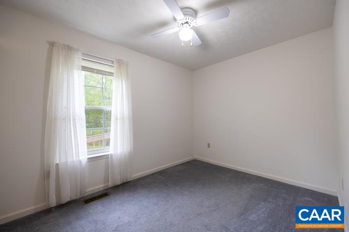 506 WOOD DR