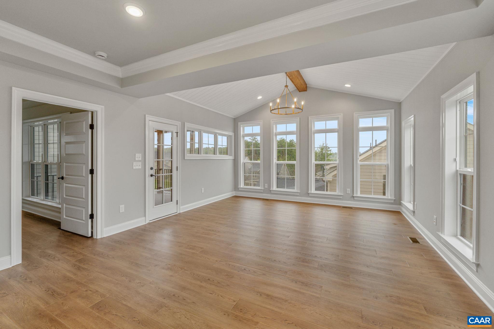 97 THICKET RUN PL